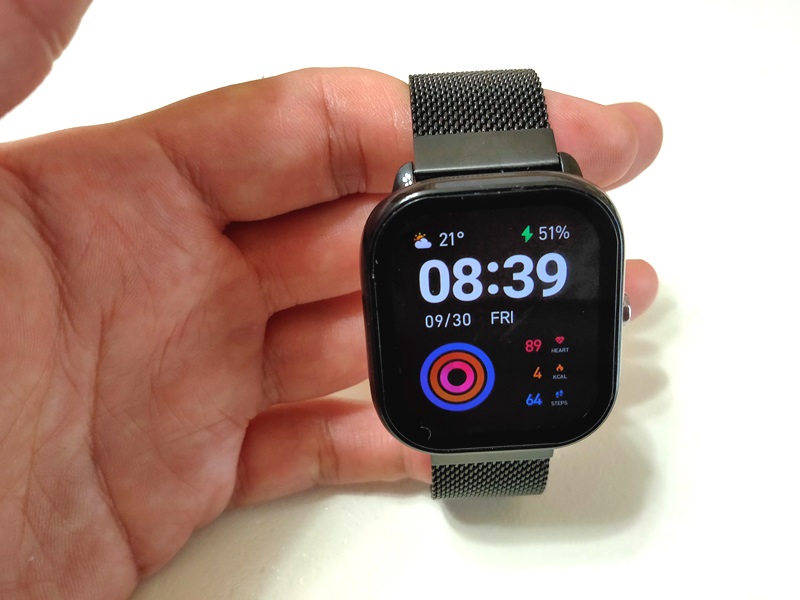 【Amazfit GTS 4 Mini レビュー】設定や使い方・バンドやカバーも紹介！